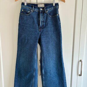 EVERLANE Sailor Jean, Medium Blue Jean | Size 25 Short